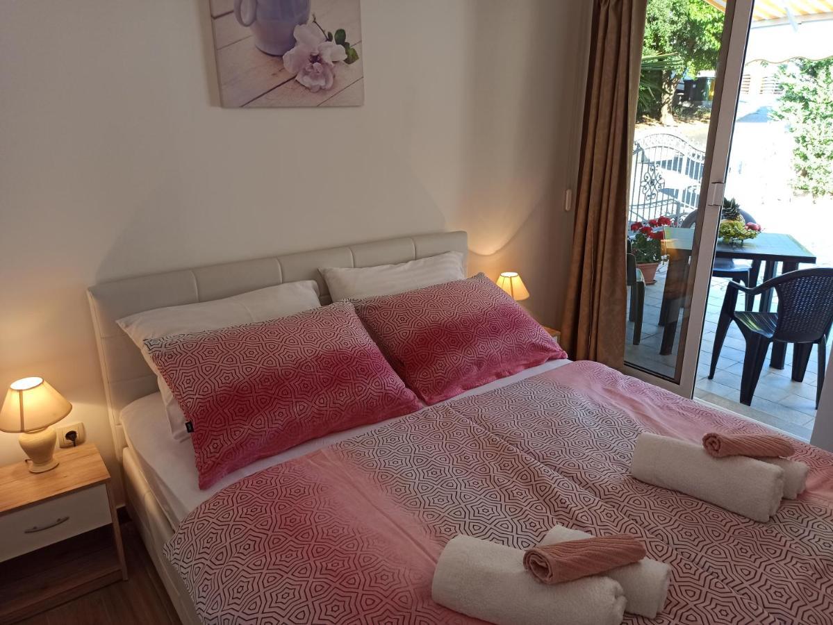 Villa Rea Malinska Bagian luar foto