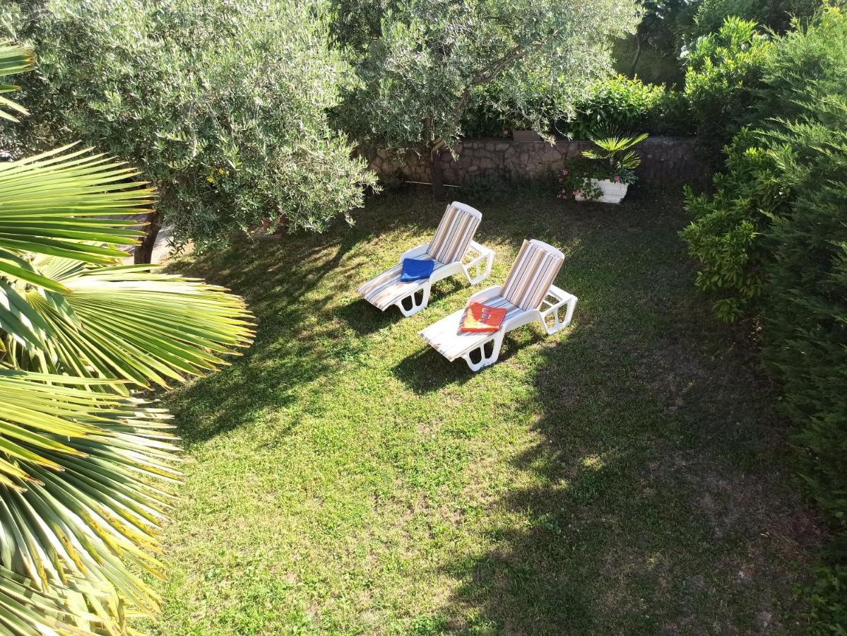 Villa Rea Malinska Bagian luar foto