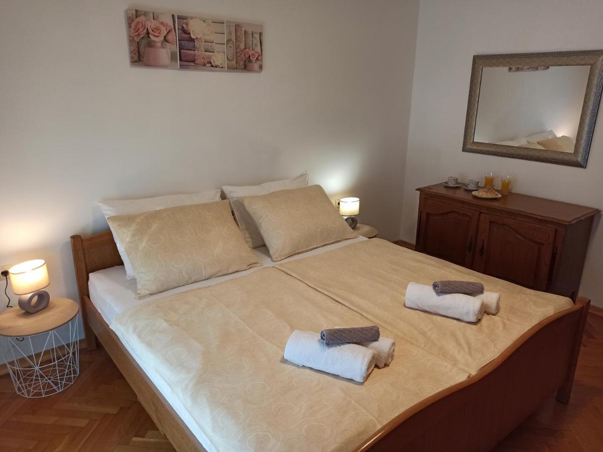 Villa Rea Malinska Bagian luar foto