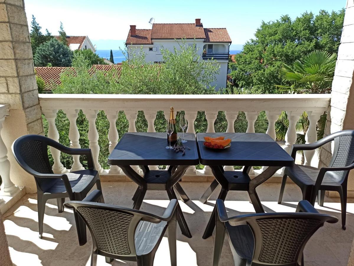 Villa Rea Malinska Bagian luar foto