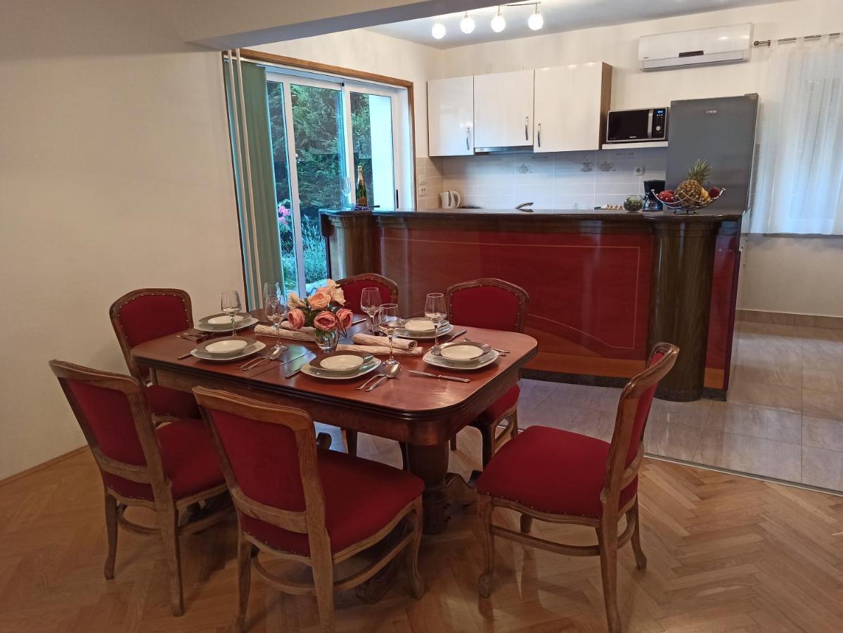 Villa Rea Malinska Bagian luar foto