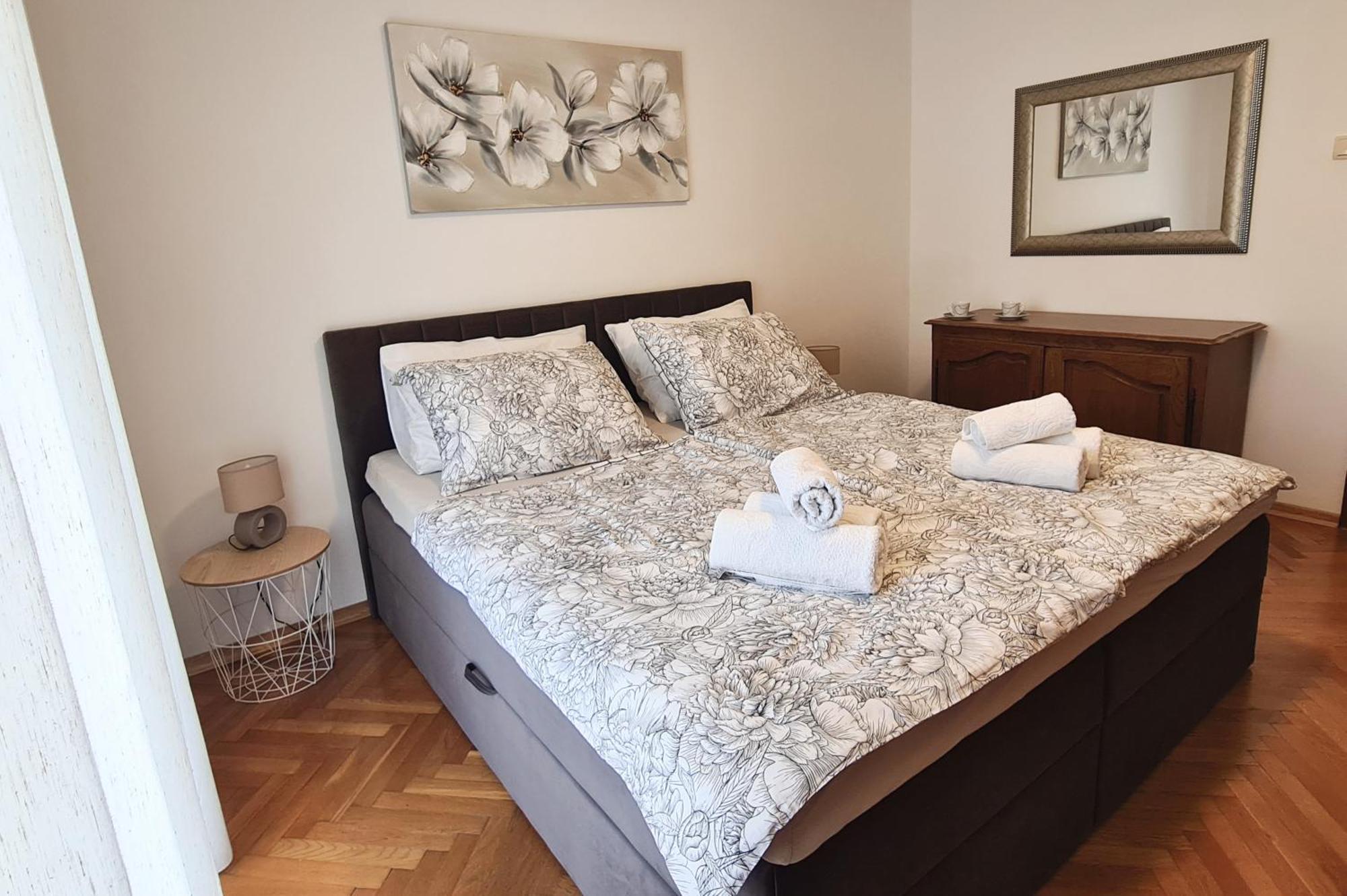 Villa Rea Malinska Bagian luar foto